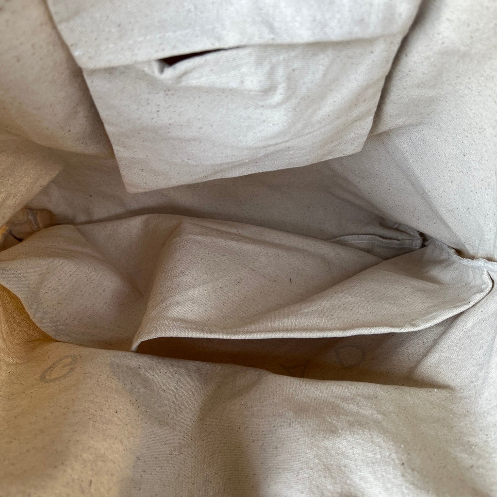 GOLDEN TOTE