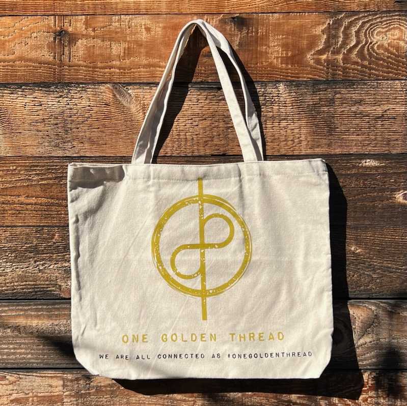 GOLDEN TOTE